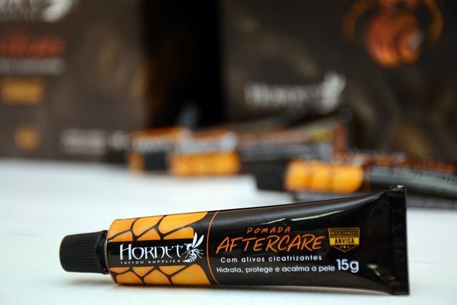 Caixa de Pomadas Aftercare Hornet 15g - 20 unidades PROMOÇÃO