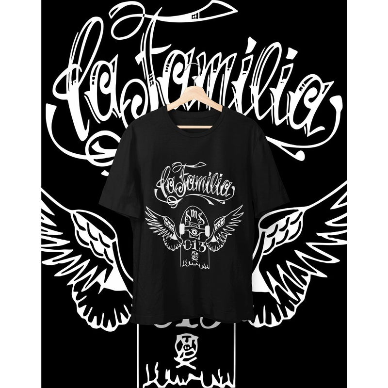 CAMISETA ROCK CHARLIE BROWN JR. LA FAMILIA