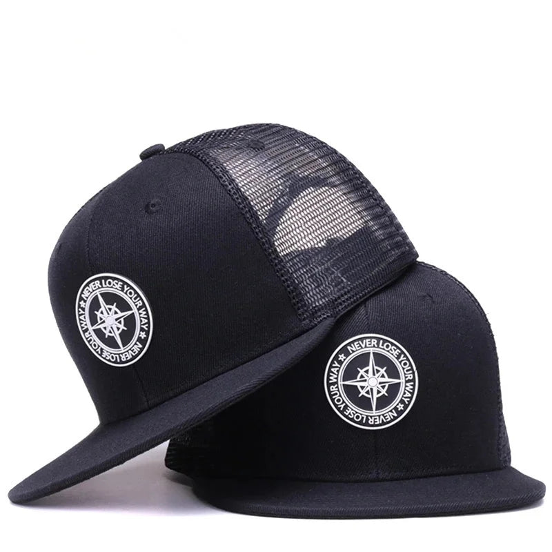 Snapback Never Lose Your Way Preto