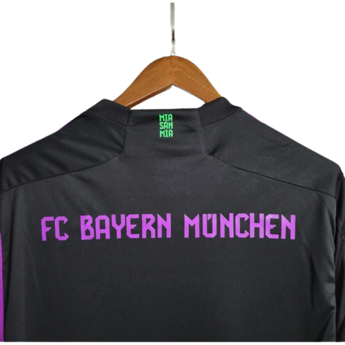 Camisa Bayern München 2023/24 Uniforme II