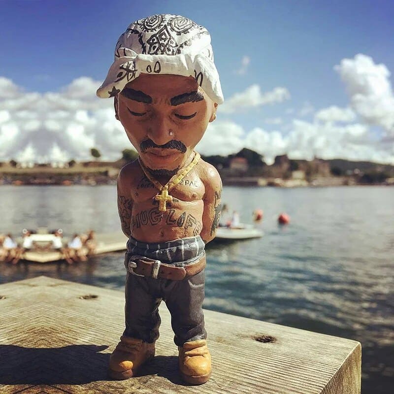 BONECO HIP HOP OG TUPAC SHAKUR