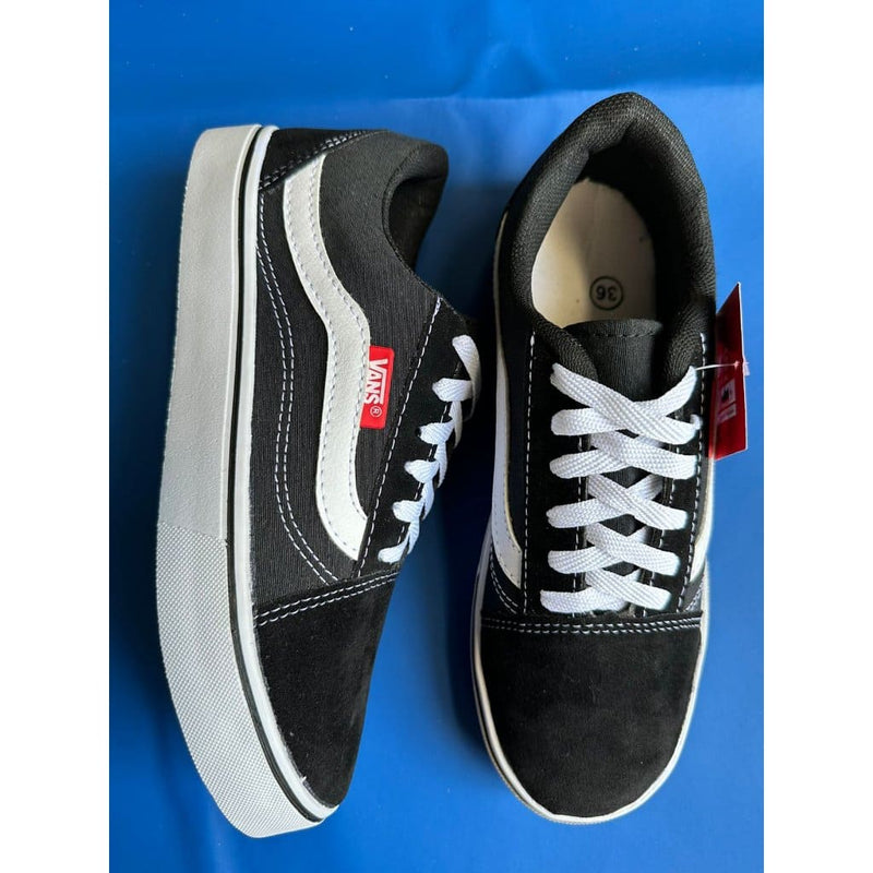 Tênis Vans Old school Preto e Branco